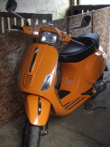 If you see this little scooter out and about..give it a beep and a wave, its me coming to see you!